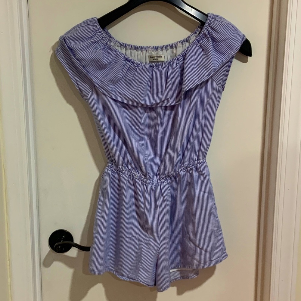 ABERCROMBIE blue and white jumper